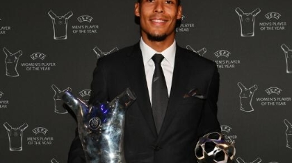 范戴克荣膺欧洲最佳球员