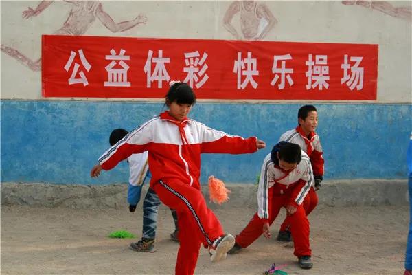 牢记公益使命初心 开展多样化志愿服务活动14