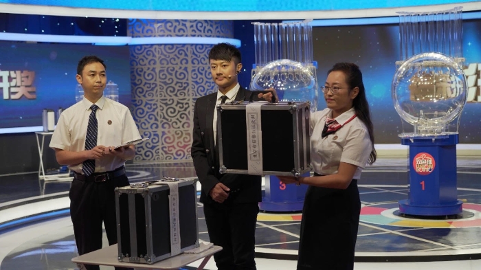 《为幸福喝彩》8 《为幸福喝彩》8