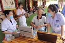 构建“无忧养老”模式精准破解养老难——广西养老服务体系调查