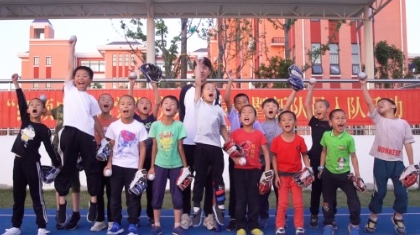 以光之名 以善为媒——体彩助力乡村小学棒球队夺冠圆梦