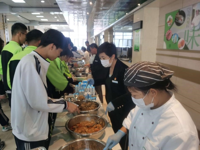 福彩公益让孤困残儿童梦想开花2 福彩公益让孤困残儿童梦想开花2