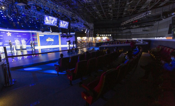 全透明精彩！媒体见证团探秘体彩开奖全流程5