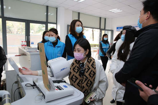 公益金“大手笔”投入 困难群体直接受益5 公益金“大手笔”投入 困难群体直接受益5