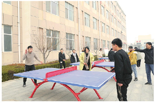 潍坊福彩为同学们送来新年礼物 潍坊福彩为同学们送来新年礼物