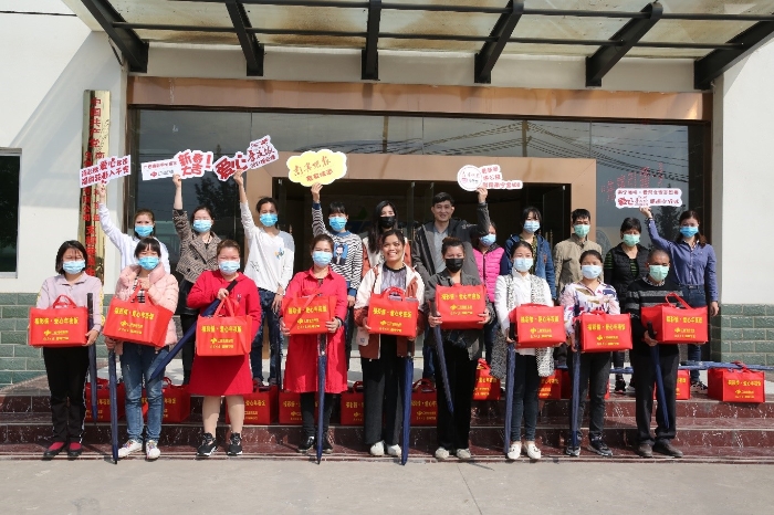 “福彩情·爱心年夜饭”4 “福彩情·爱心年夜饭”4