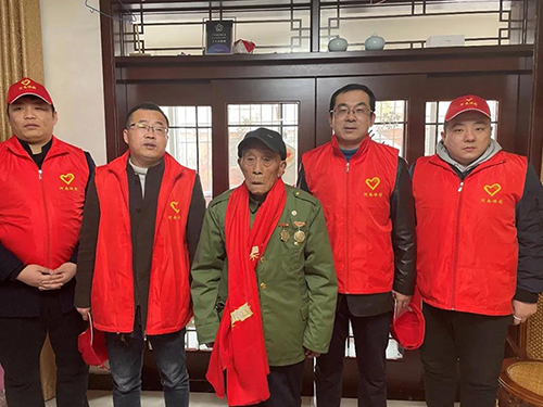 情暖老兵沁人心1