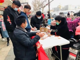 山东福彩刮刮乐户外销售活动扮靓春节假期！“辛丑牛”生肖票抽奖不停乐翻天！