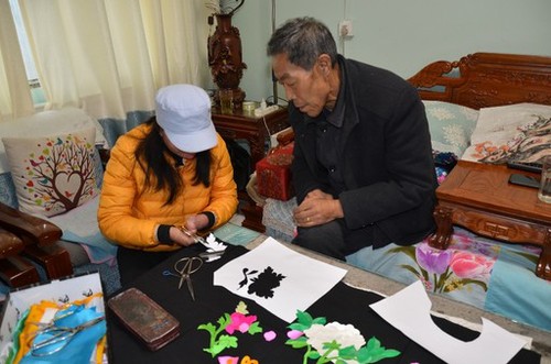 青海福彩助残疾手工艺人成就精彩人生 青海福彩助残疾手工艺人成就精彩人生