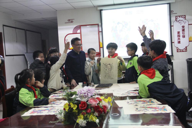 “木版年画”来到福彩公益“四点半”课堂6