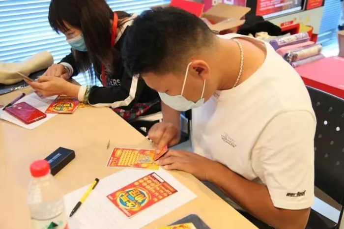 云南观摩团：走近“刮刮乐”梦工厂2