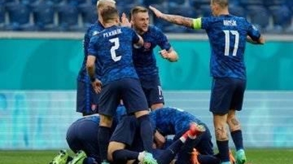 波兰VS斯洛伐克全场集锦