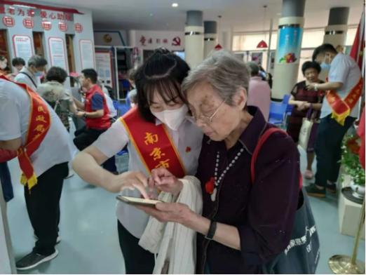 耐心讲解 耐心讲解