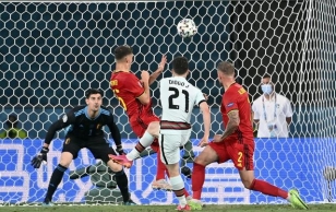 【资讯】比利时1比0淘汰葡萄牙！德布劳内47分钟伤退，但无碍球队晋级