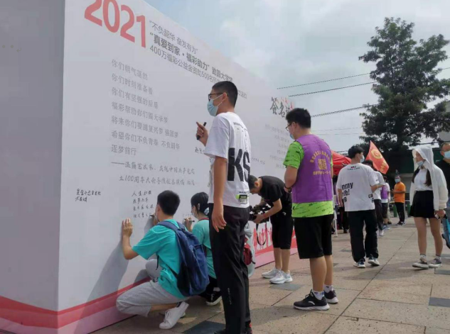 00300956634_dc2110bb 00300956634_dc2110bb