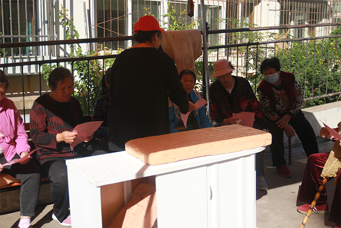 承德市福彩中心开展爱国卫生志愿服务活动2