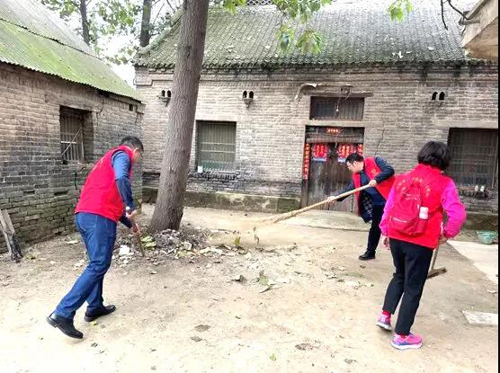 河南志愿者打扫卫生 河南志愿者打扫卫生