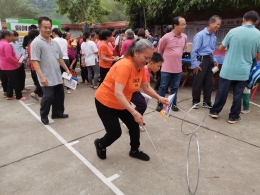 体彩公益宣传活动走进藤县南安村
