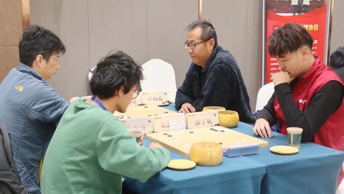 河南“福彩杯”围棋公开赛圆满收官2 河南“福彩杯”围棋公开赛圆满收官2