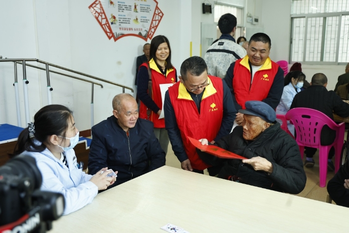 现场交流互动 现场交流互动