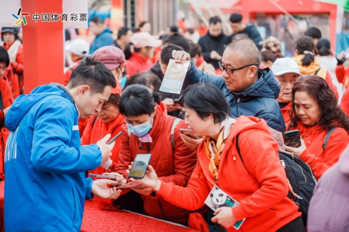 c374711a-e9c3-4abb-b832-ba4c12a6b846