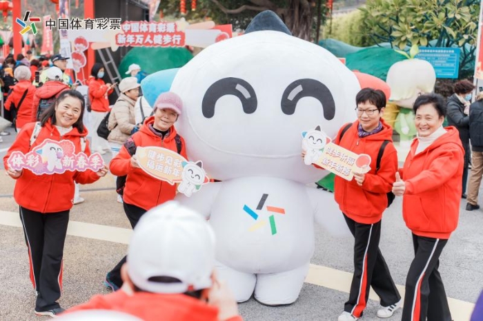 9445f063-f51b-475a-b160-eecf94ce0d65