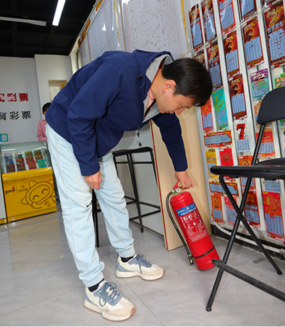 多举措并行 北京体彩强化“两会”期间安全生产和责任彩票工作511