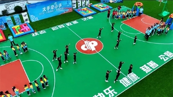 重庆福彩托举校园“幸福梦”