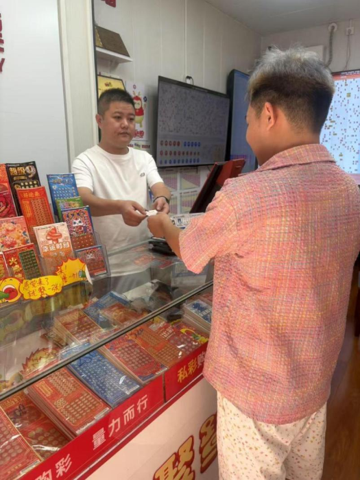 诚信经营，铸就金字招牌