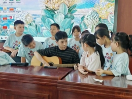 逐光而行 点亮童梦——“福泽潇湘·精彩童年”乡村夏令营的公益“心”故事