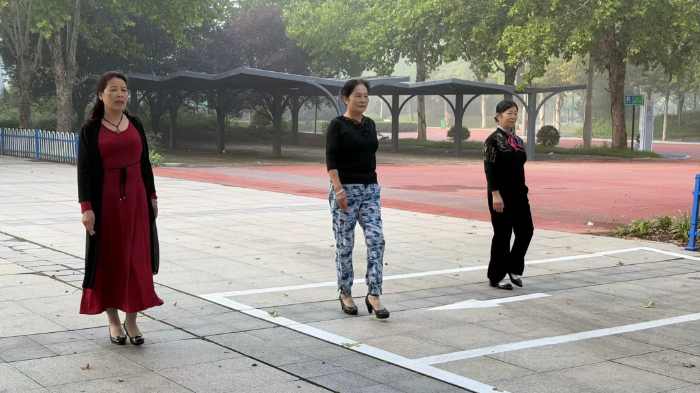 微信图片_20251013113057_382_46 微信图片_20251013113057_382_46