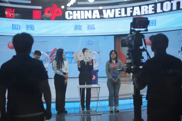 1500221323252736 1500221323252736