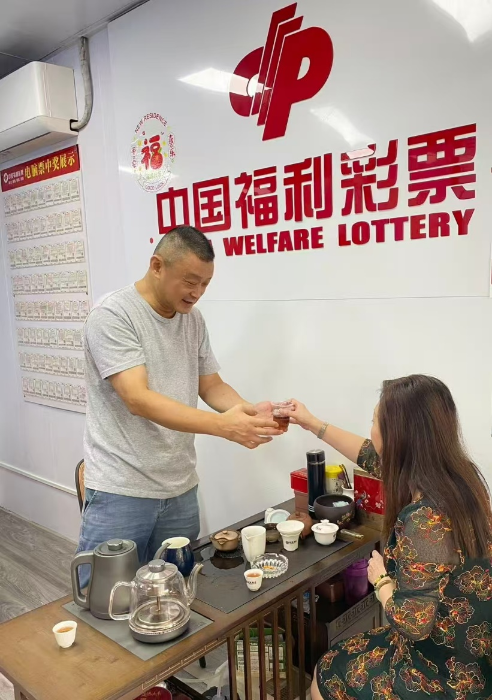 1761810024919044 1761810024919044