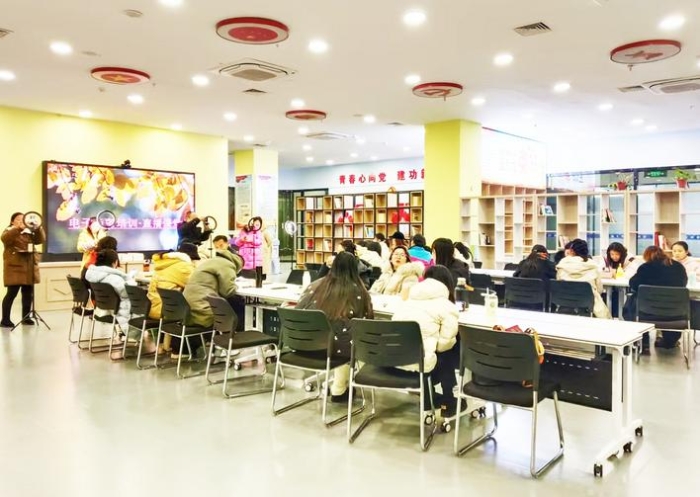 随州市曾王人区开展社区残疾东谈主家庭处事时期培训。 随州市曾王人区开展社区残疾东谈主家庭处事时期培训。