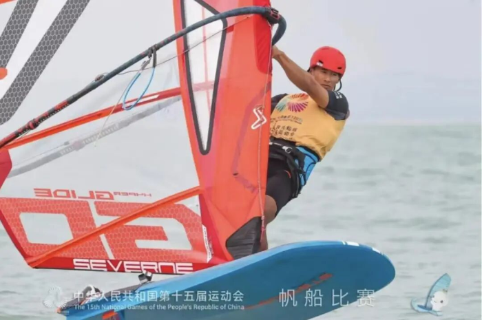 10月27日,毕焜在十五运会比赛中 10月27日,毕焜在十五运会比赛中