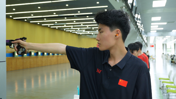 1764233605352029475 1764233605352029475