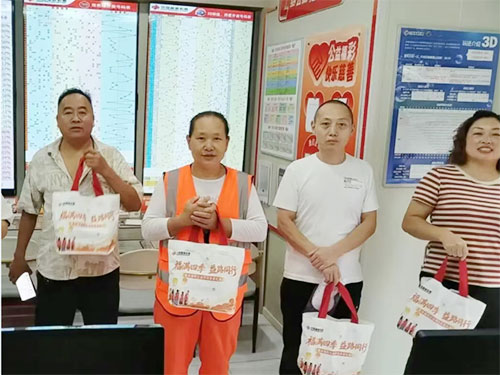 99f1e97784b0473daa16a62635f205d0 99f1e97784b0473daa16a62635f205d0