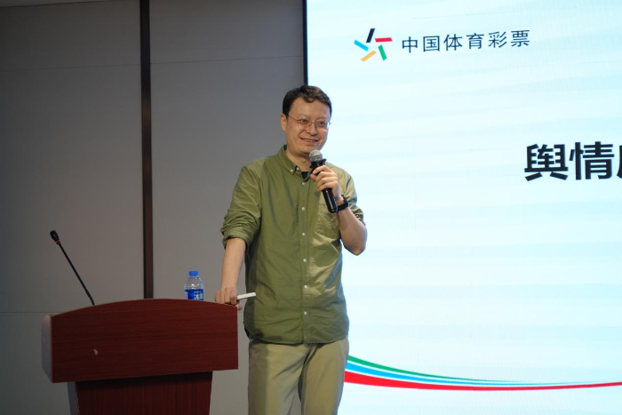 1767867081384024886 1767867081384024886