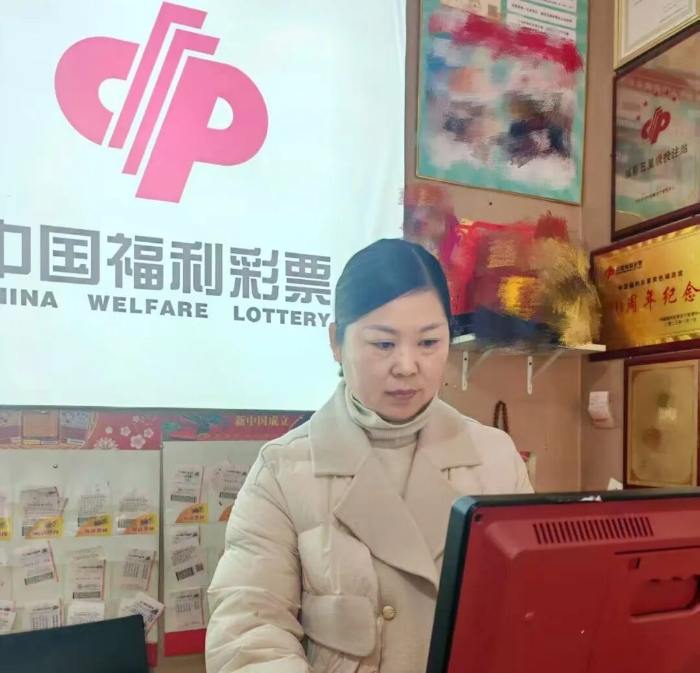 平平淡淡才是真——记代销者陈宝琴