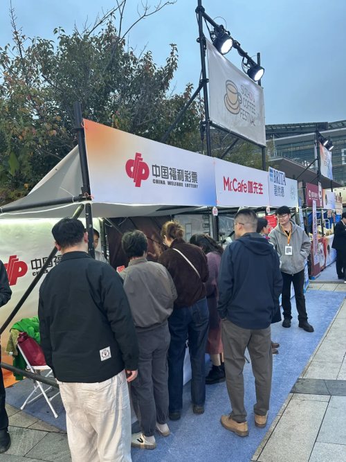 834526_500x700 834526_500x700