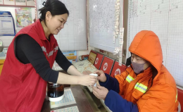 冬日里的“便民之光” ——记福彩销售站经营者的暖心善举