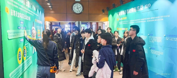 527914_700x700 527914_700x700