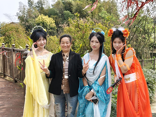 6638c87de68a45ecbcf6b35da173a6a2