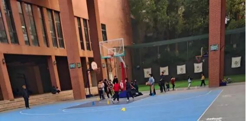 “爱心操场”守护成长，绽放希望之光