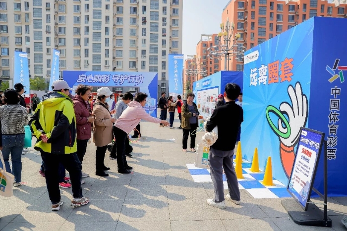 529338_700x700 529338_700x700