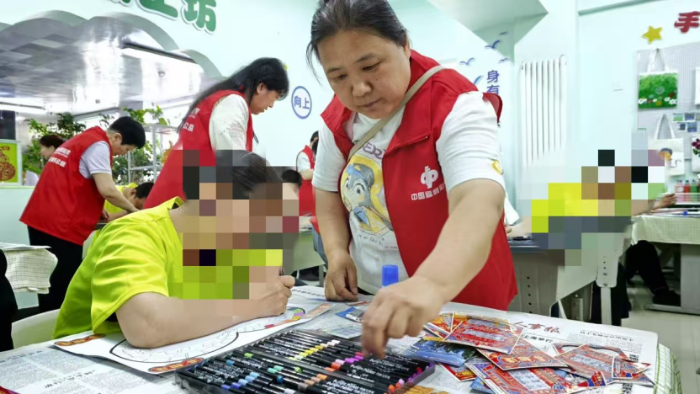 福彩暖心助残 公益传递温情--克拉玛依福彩中心走进阳光家园残疾人托养中心修改稿518 福彩暖心助残 公益传递温情--克拉玛依福彩中心走进阳光家园残疾人托养中心修改稿518