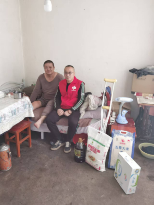 伊犁福彩新春送温暖 情系一线销售员暖人心(2026.03.04发布)542 伊犁福彩新春送温暖 情系一线销售员暖人心(2026.03.04发布)542
