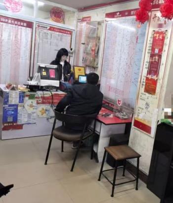 content_微光聚善意_尽责护理性_泰州福彩站主暖心劝导纪实1