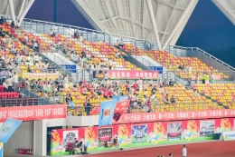 湖北体彩孝感分中心“益起看球”走进安陆乡超赛场