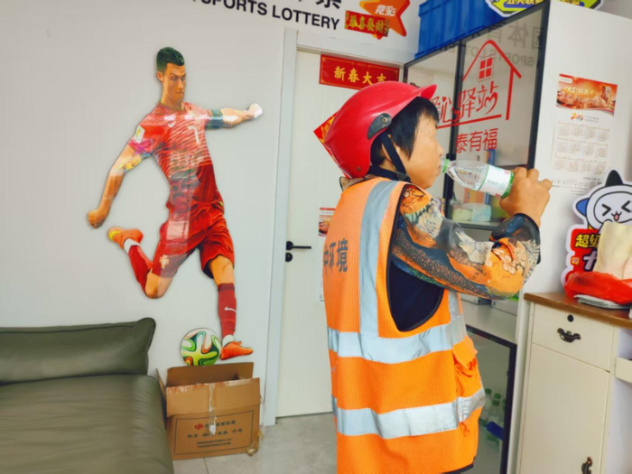 content_优秀站点风采展示__32120434站点王小燕_从宝妈到福彩站长_她把小店变成街头暖心港湾3 content_优秀站点风采展示__32120434站点王小燕_从宝妈到福彩站长_她把小店变成街头暖心港湾3